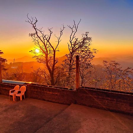 The Ashoka Inn 300Mts Walkable From Mall Road Shimla Esterno foto