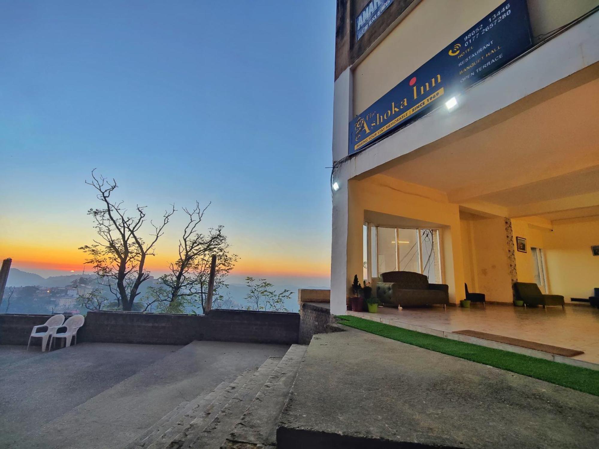 The Ashoka Inn 300Mts Walkable From Mall Road Shimla Esterno foto