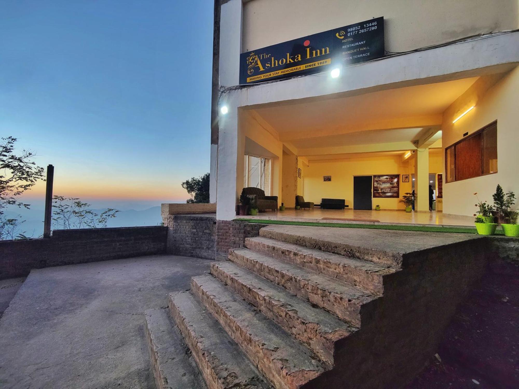 The Ashoka Inn 300Mts Walkable From Mall Road Shimla Esterno foto