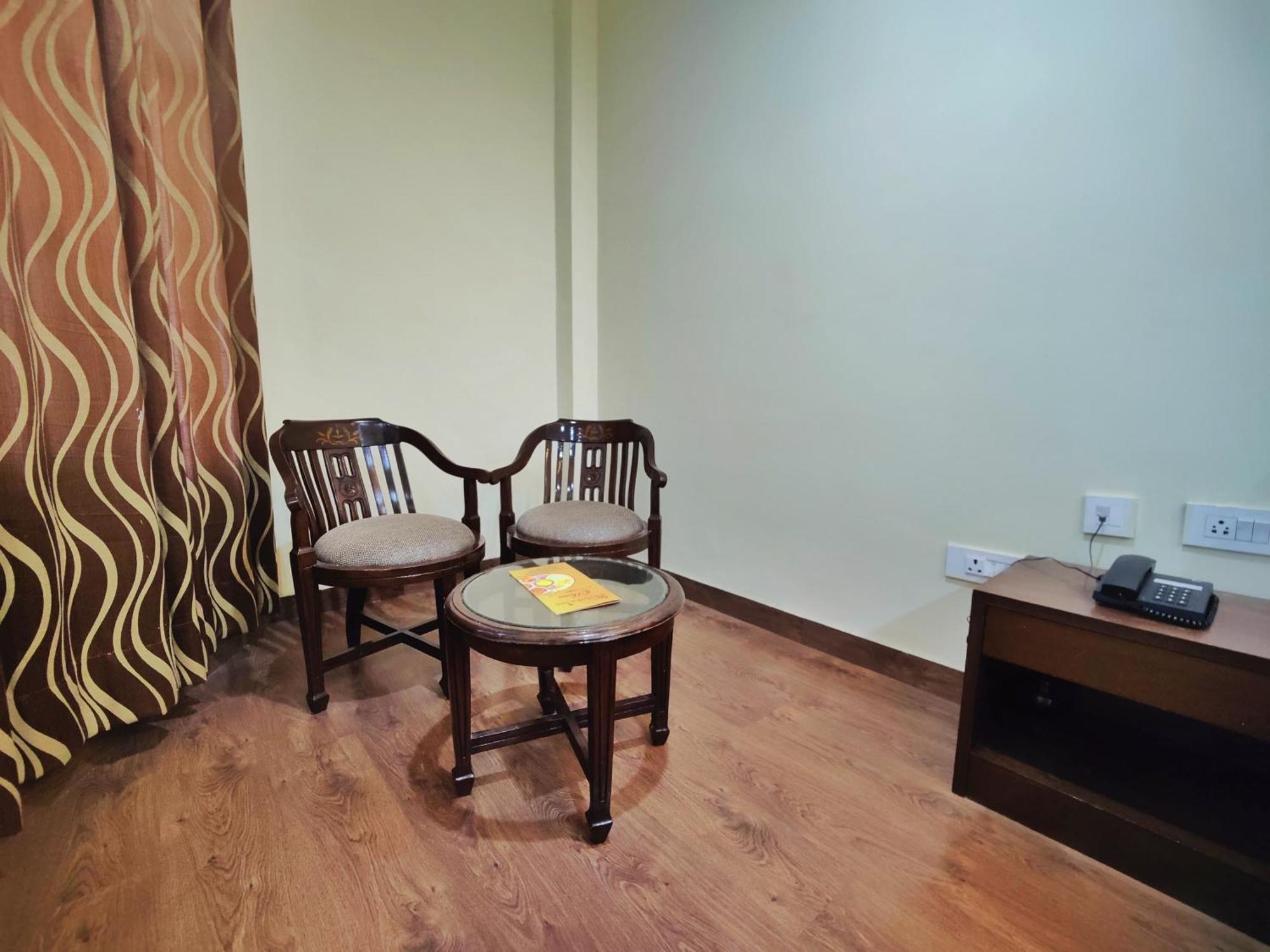 The Ashoka Inn 300Mts Walkable From Mall Road Shimla Esterno foto