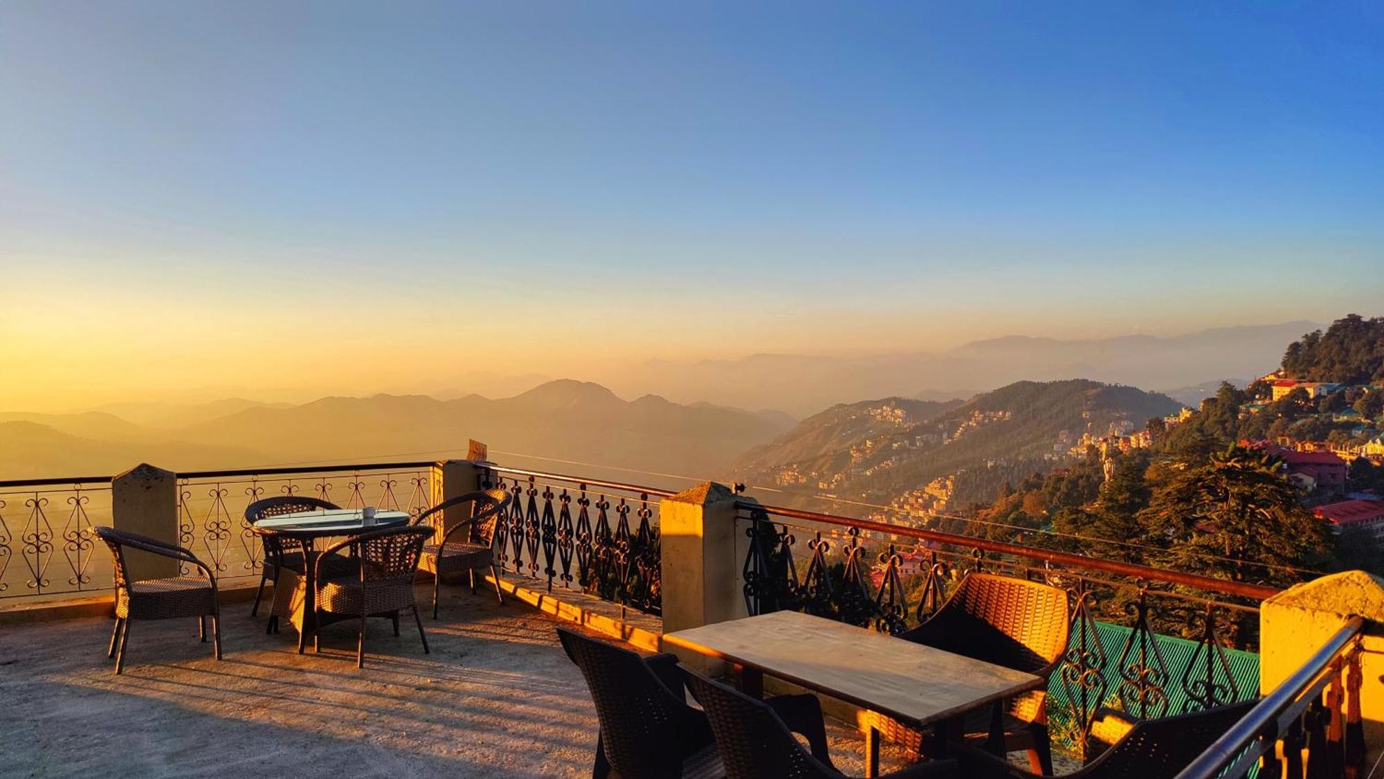 The Ashoka Inn 300Mts Walkable From Mall Road Shimla Esterno foto