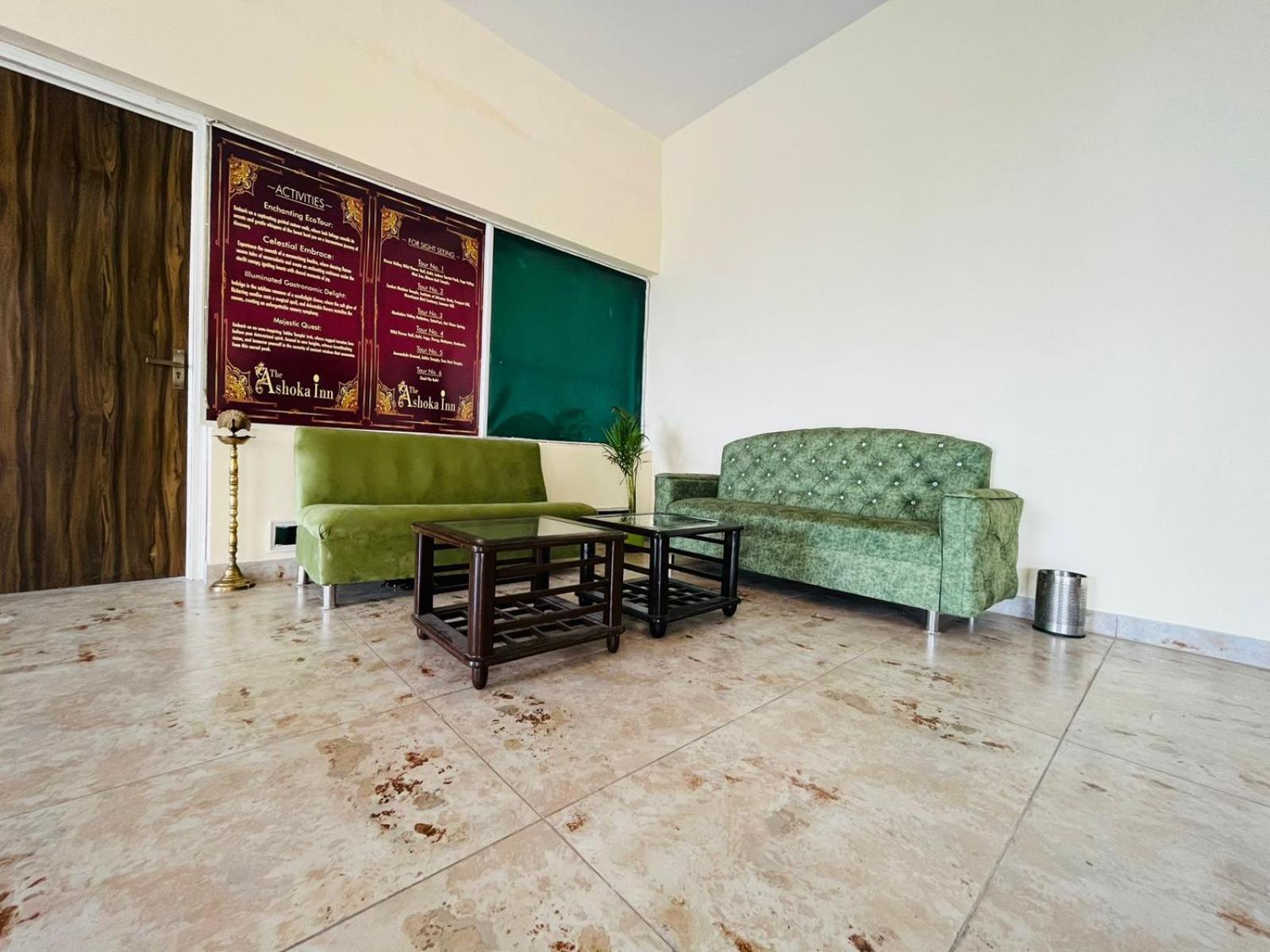 The Ashoka Inn 300Mts Walkable From Mall Road Shimla Esterno foto
