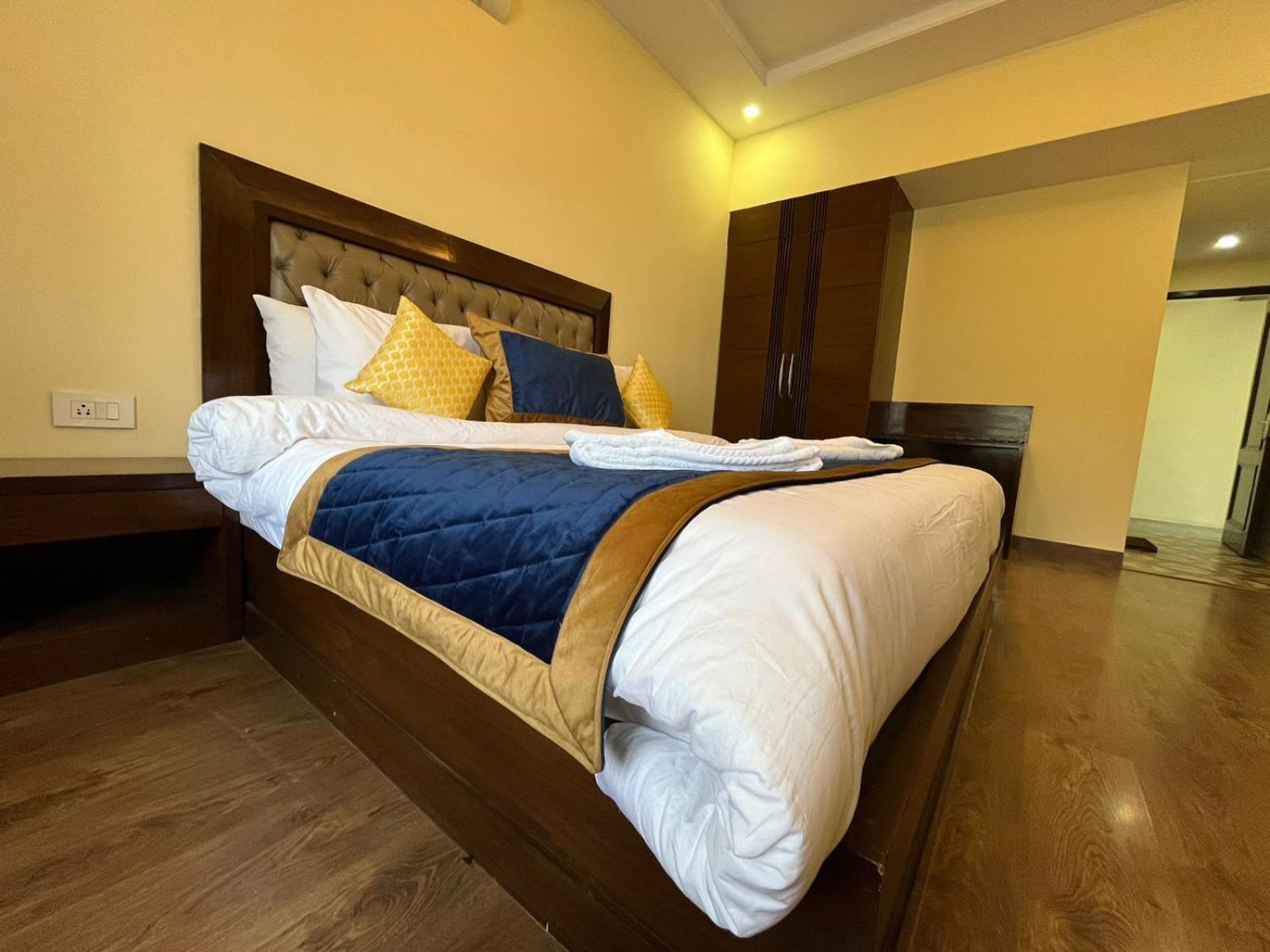 The Ashoka Inn 300Mts Walkable From Mall Road Shimla Esterno foto