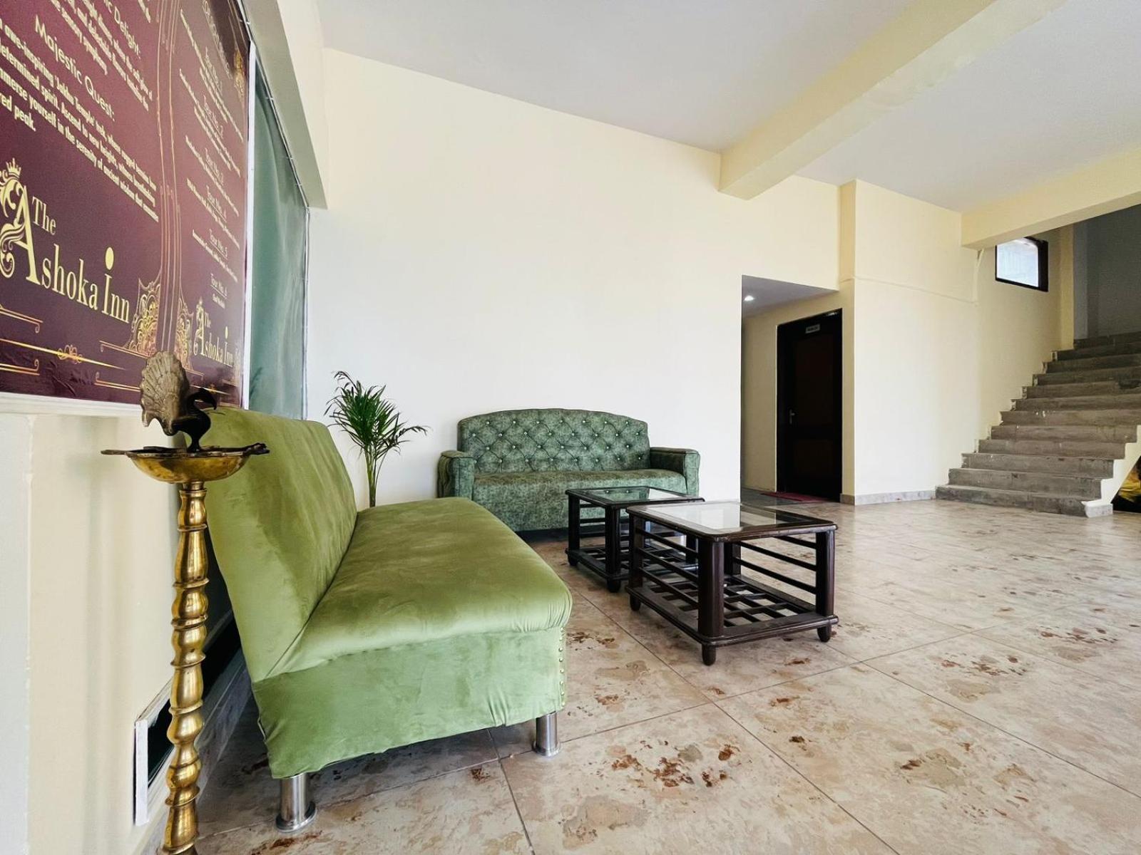 The Ashoka Inn 300Mts Walkable From Mall Road Shimla Esterno foto